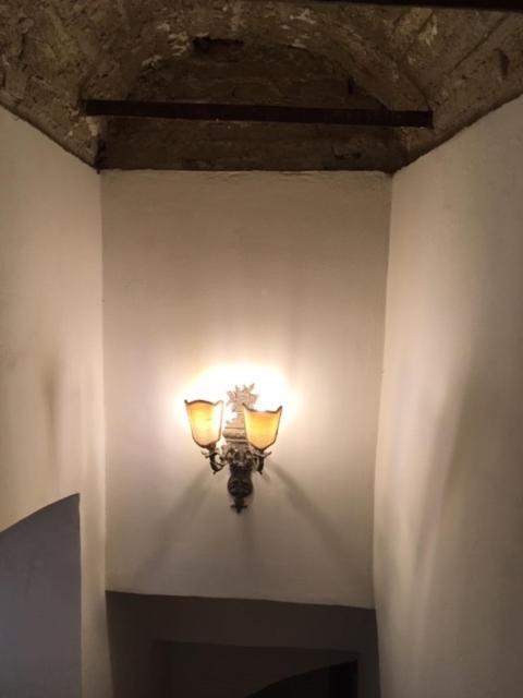 Appartamento L'Arco Romano Foligno Esterno foto