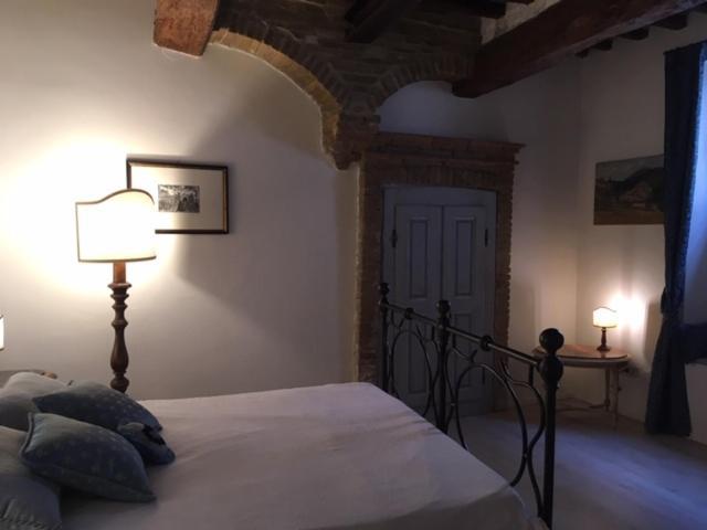 Appartamento L'Arco Romano Foligno Esterno foto